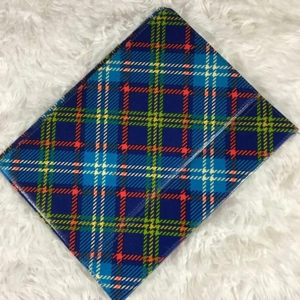 NWOT Blue Plaid 4th Generation IPad 2 IPad 3 Folio Cover Magnetic Flap Closure